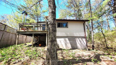25 Balmoral Ave, Tiny - Rural Tiny image-0-4