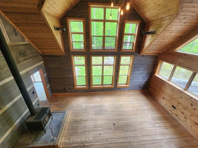 54 Pine Ridge Tr, Oro-Medonte - Horseshoe Valley image-0-4