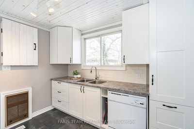 258 Patterson Blvd, Tay - Port McNicoll image-0-3