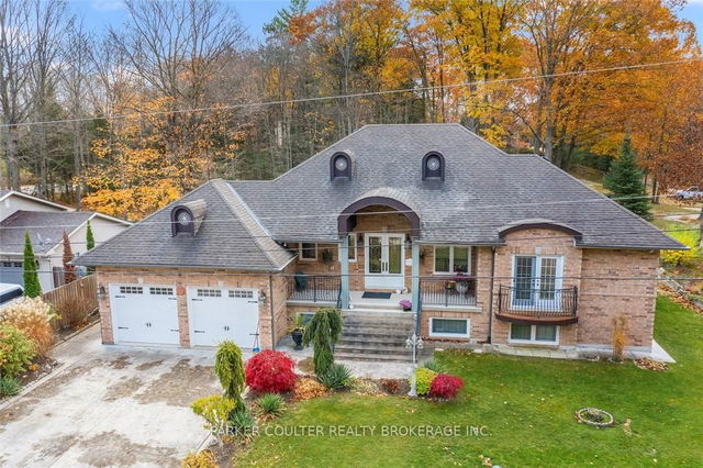 7 Sherwood Crescent