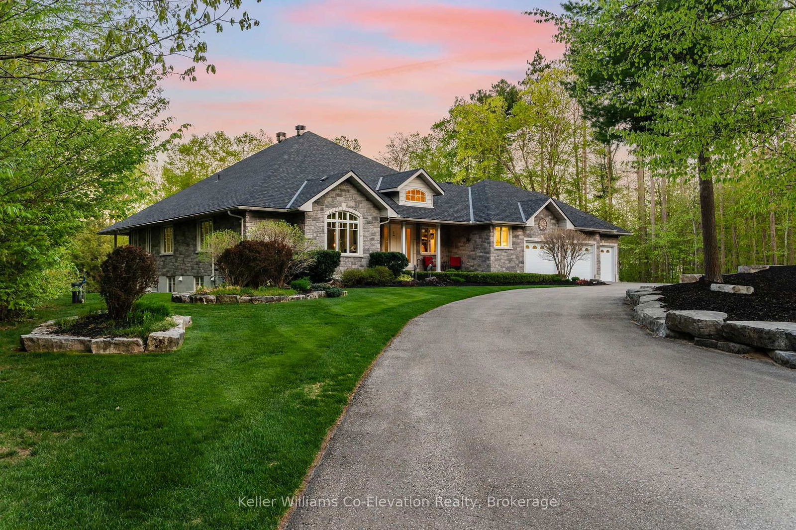 Detached House for sale at 25 Copeland Creek Drive, Tiny, Rural Tiny, L9M 0M3 - MLS: S12156181