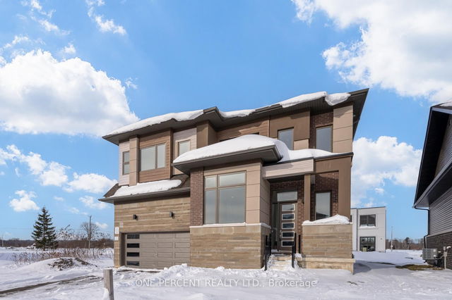 3769 Sunbank Crescent