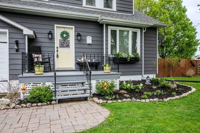 357 Lafontaine Rd, Tiny - Lafontaine image-0-3