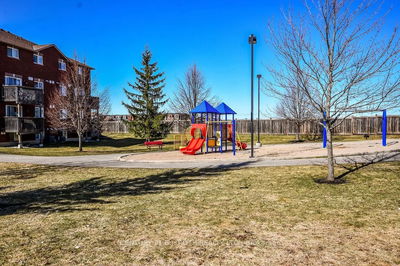 Unit 2 — 87 Goodwin Dr, Barrie - Painswick South image-0-2