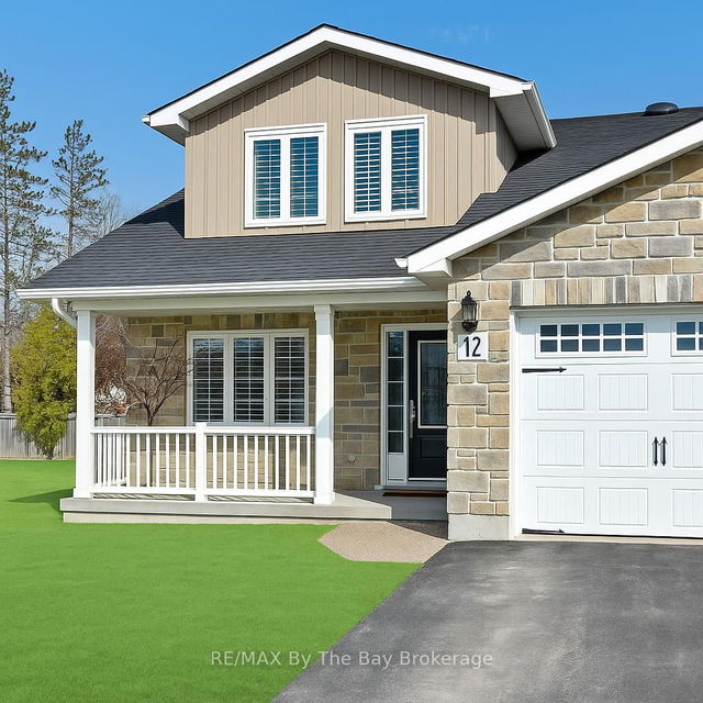 12 Garden Grove Crescent