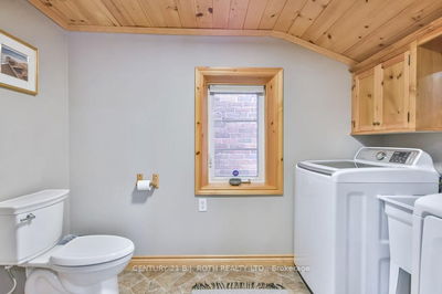 17 Peel St, Penetanguishene - Penetanguishene image-0-4