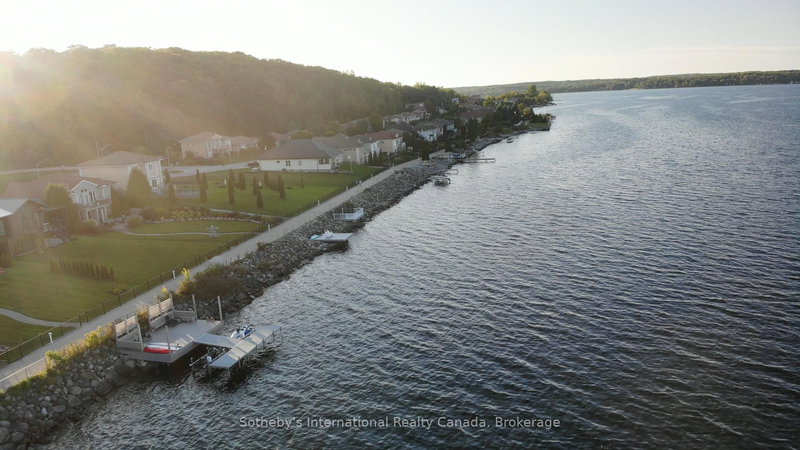 607 TAYLOR Dr, Midland, L4R 5L9 | Image 3