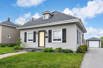56 Yonge St, Springwater - Elmvale
