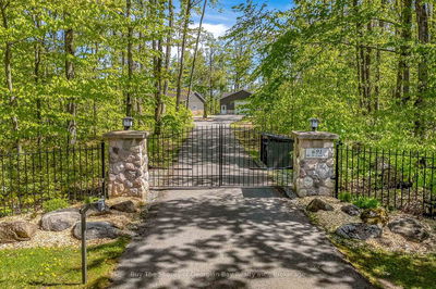 691 Mount St. Louis Rd, Oro-Medonte - Moonstone image-0-1