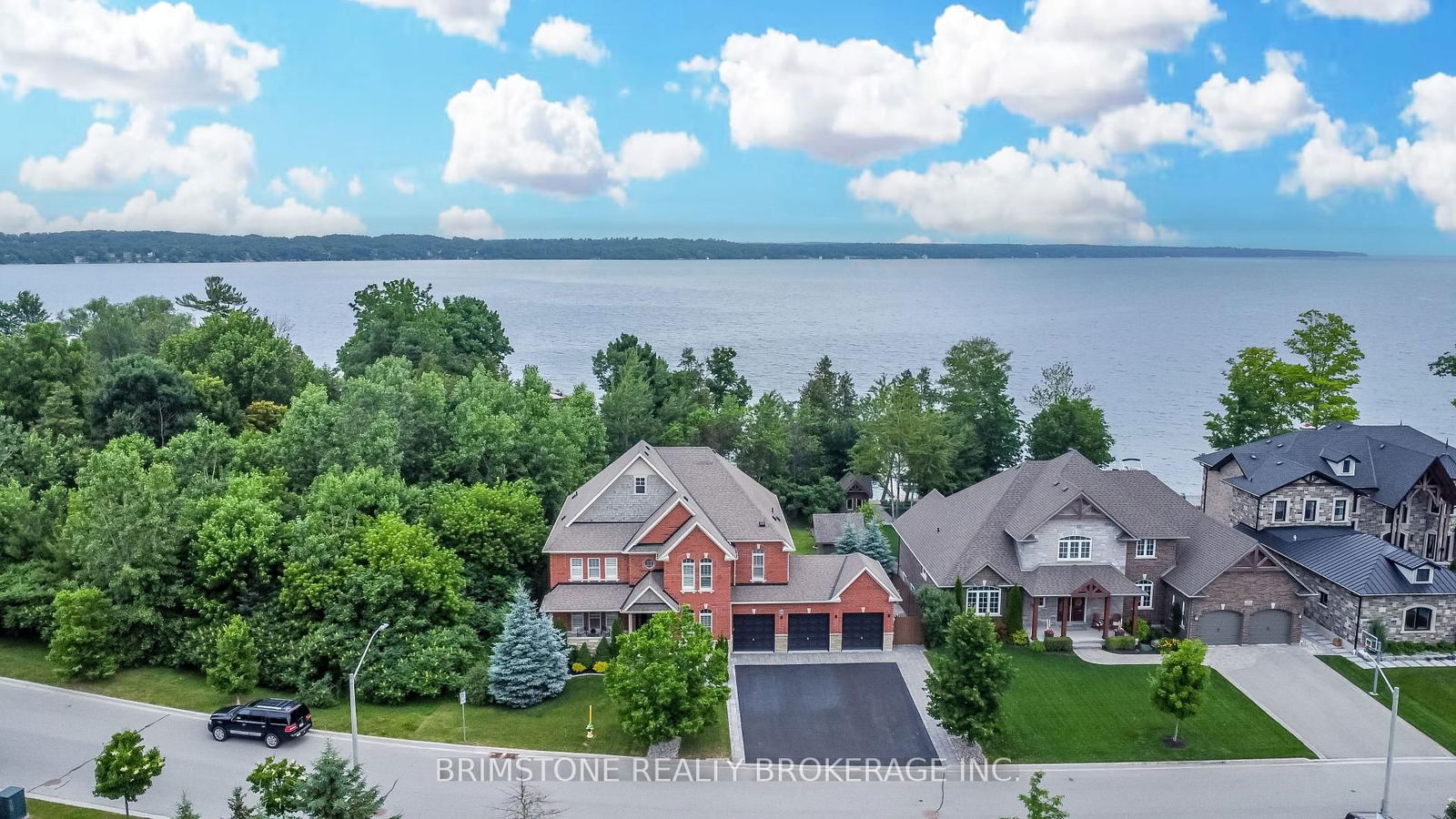 Detached House for sale at 31 Plunkett Court, Barrie, Bayshore, L4N 6M3 - MLS: S12165484