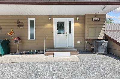 405 Champlain Rd, Penetanguishene - Penetanguishene image-0-1