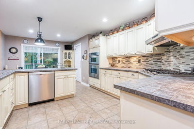 22 O'Donnell Crt, Penetanguishene - Penetanguishene image-0-4