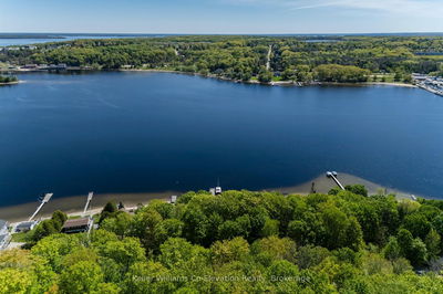 437 Champlain Rd, Penetanguishene - Penetanguishene image-0-4