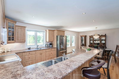 115 Mitchell's Beach Rd, Tay - Victoria Harbour image-0-4