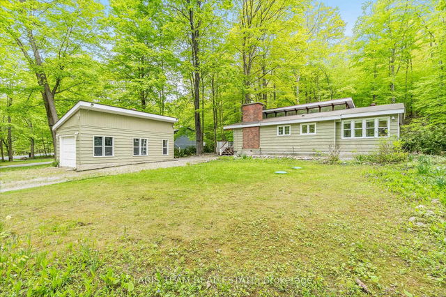 105 Silver Birch Drive