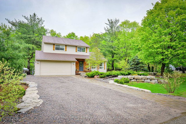 30 SUMAC Crescent