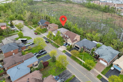 160 Cheltenham Rd, Barrie - Georgian Drive image-0-1