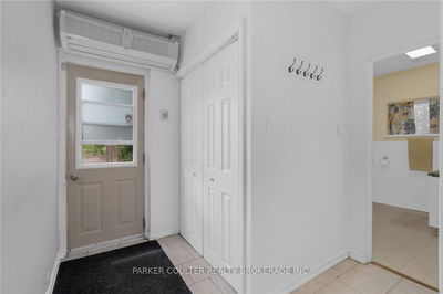 758 Yonge St, Midland - Midland image-0-4