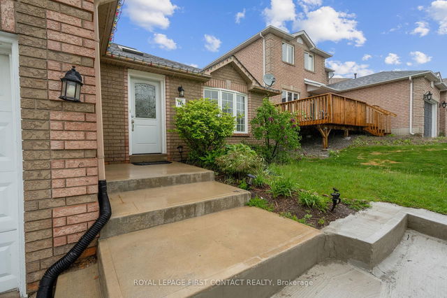 (main) - 16 Waddington Crescent