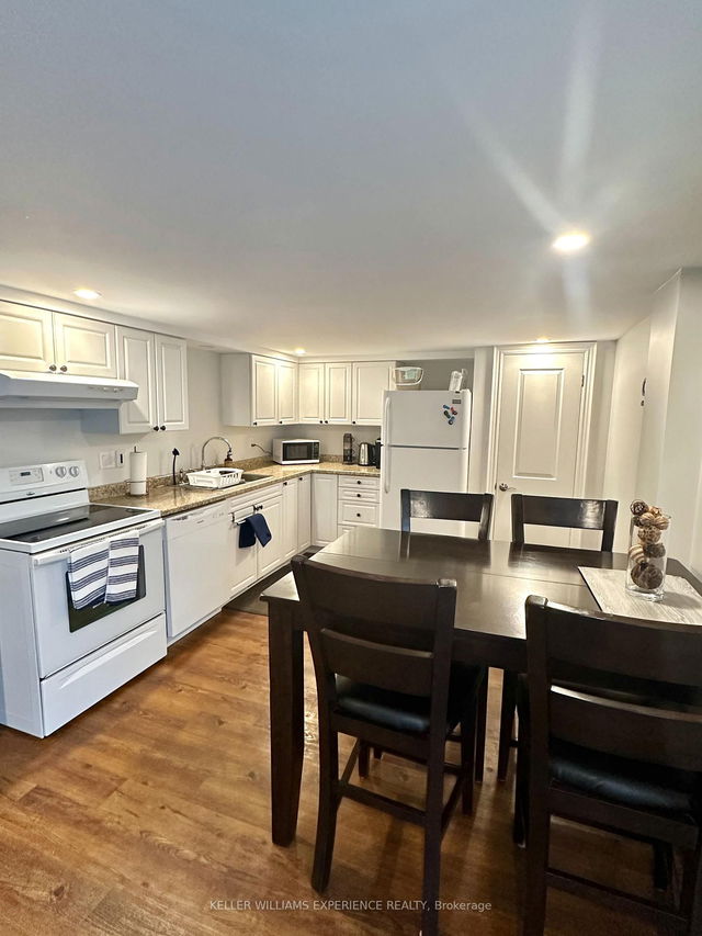Lower - 74 St Vincent Street