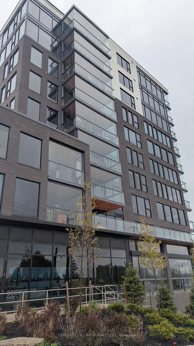 Unit 301 — 185 Dunlop St, Barrie - City Centre image-0-2