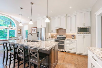126 Mennill Dr, Springwater - Snow Valley image-0-3