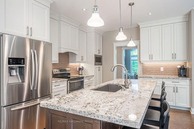 126 Mennill Dr, Springwater - Snow Valley image-0-4