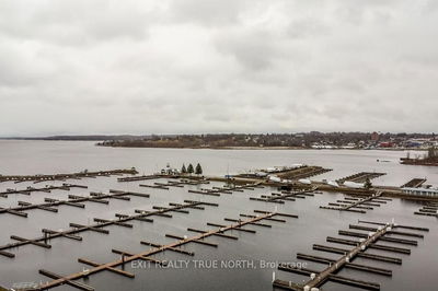 592 Bayport Blvd, Midland - Midland image-0-3