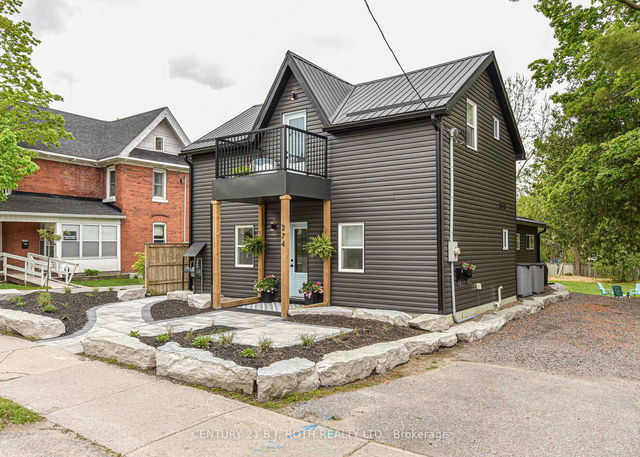 274 Mississaga Street