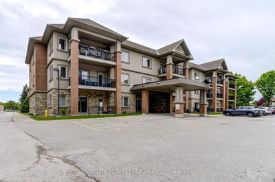 Unit 208 — 19A Yonge St, Springwater - Elmvale image-0-2