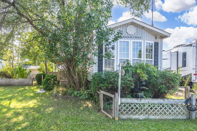 Unit 118 — 5216 County Road 90, Springwater - Rural Springwater image-0-0