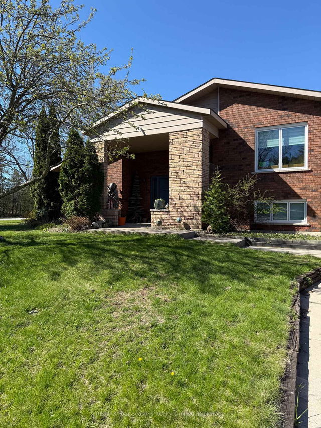 3 Bridgeview Court