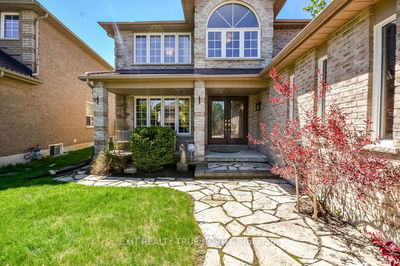 5 Newberry Crt, Barrie - Painswick South image-0-2