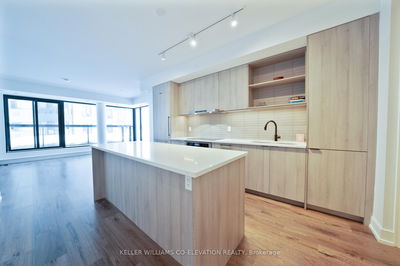 Unit 414 — 185 Dunlop St, Barrie - Lakeshore image-0-2