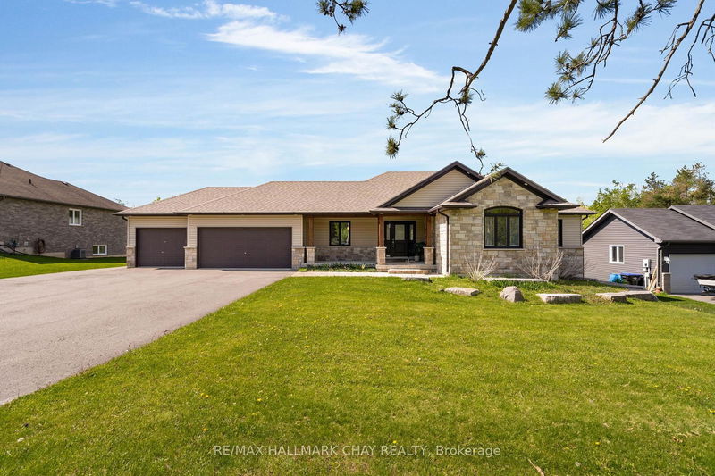 2052 Marchmont Rd, Severn, Ontario
