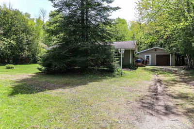 2198 Champlain Rd, Tiny - Rural Tiny image-0-2