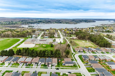 2 Revol Rd, Penetanguishene - Penetanguishene image-0-1