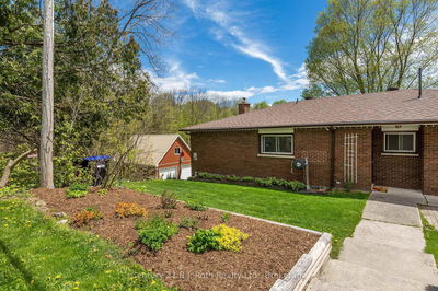 1709 Ridge Rd, Oro-Medonte - Hawkestone image-0-3