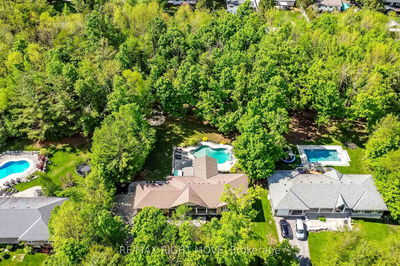 10 Merrington Ave, Oro-Medonte - Warminister