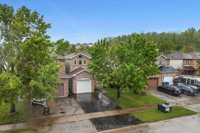 173 Julia Crescent