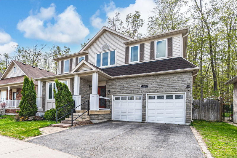 8 Thrushwood Dr, Barrie - Holly image-0-0