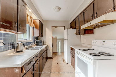 70 Highcroft Rd, Barrie - Allandale Heights image-0-2