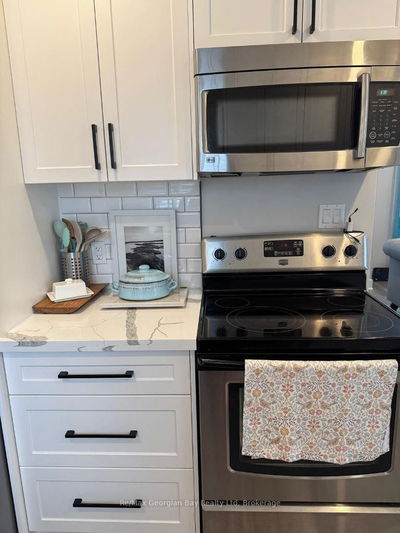 334 Rose Cres, Midland - Midland image-0-4