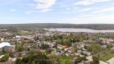 29 Jennings Dr, Penetanguishene - Penetanguishene image-0-2