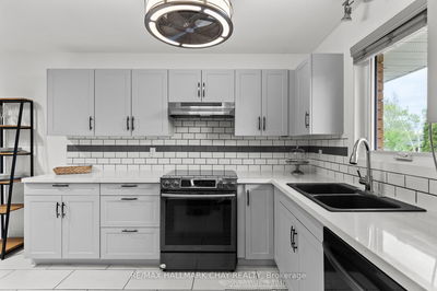 29 Jennings Dr, Penetanguishene - Penetanguishene image-0-4