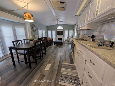 Unit 210 — 85 Theme Park Dr, Wasaga Beach - Wasaga Beach image-0-4