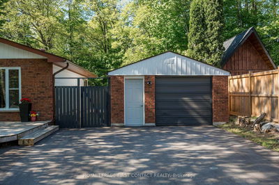 11 Broad St, Penetanguishene - Penetanguishene image-0-3