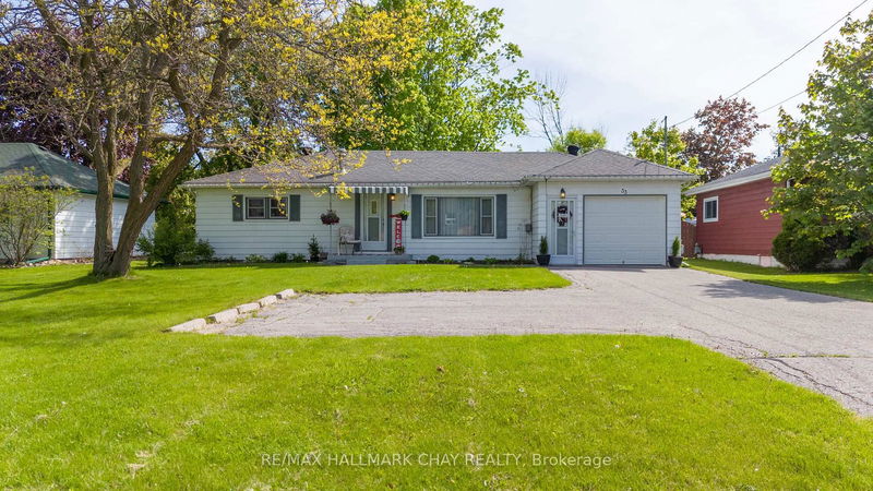 33 Yonge St, Springwater - Elmvale image-0-0