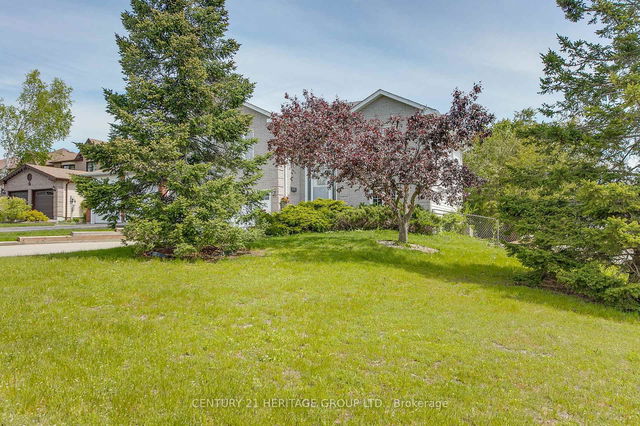 25 Shakespeare Crescent