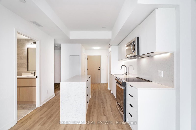 209 - 31 Huron St, Collingwood, L9Y 1C3 | Image 3
